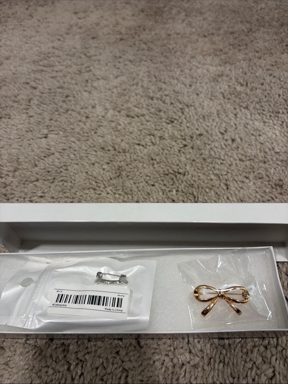 Gold Bow Brooch Pin